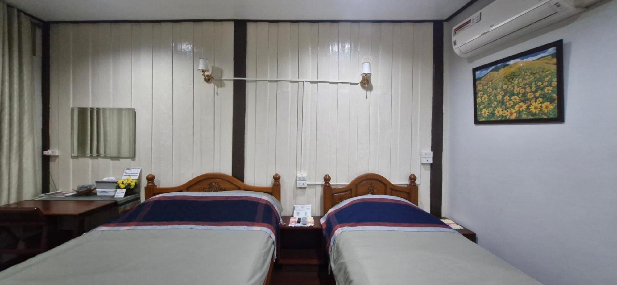 Bed and Breakfast Ob Arun House à Bangkok Extérieur photo