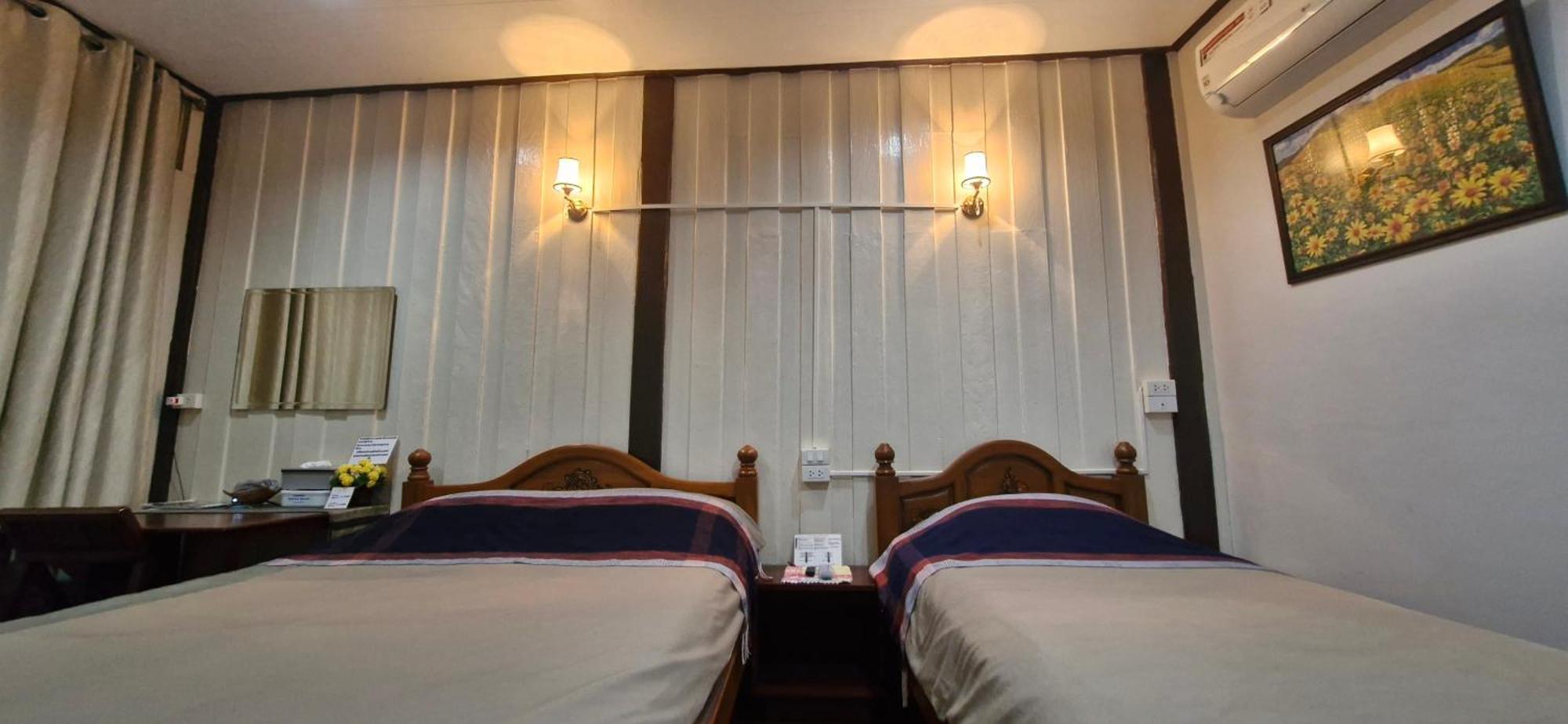 Bed and Breakfast Ob Arun House à Bangkok Extérieur photo