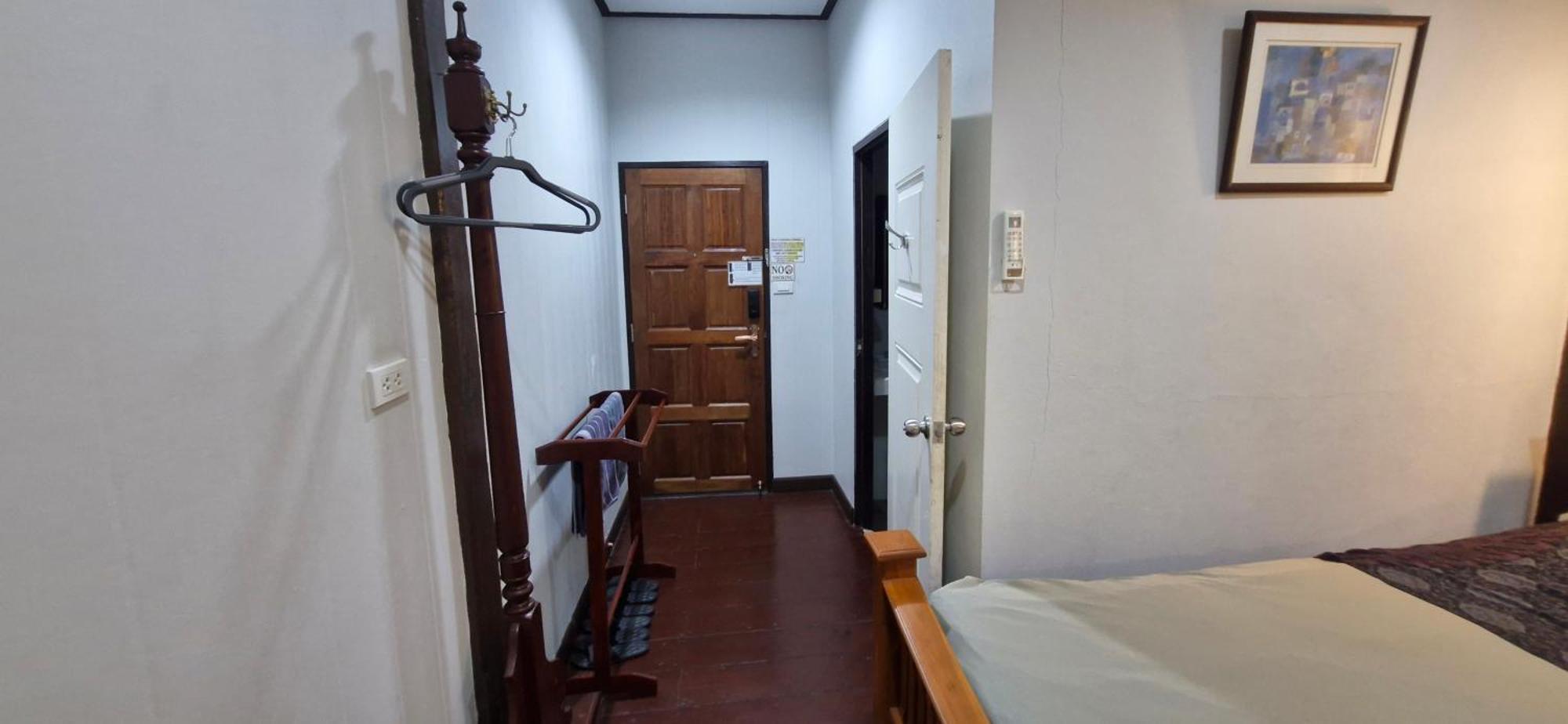 Bed and Breakfast Ob Arun House à Bangkok Extérieur photo