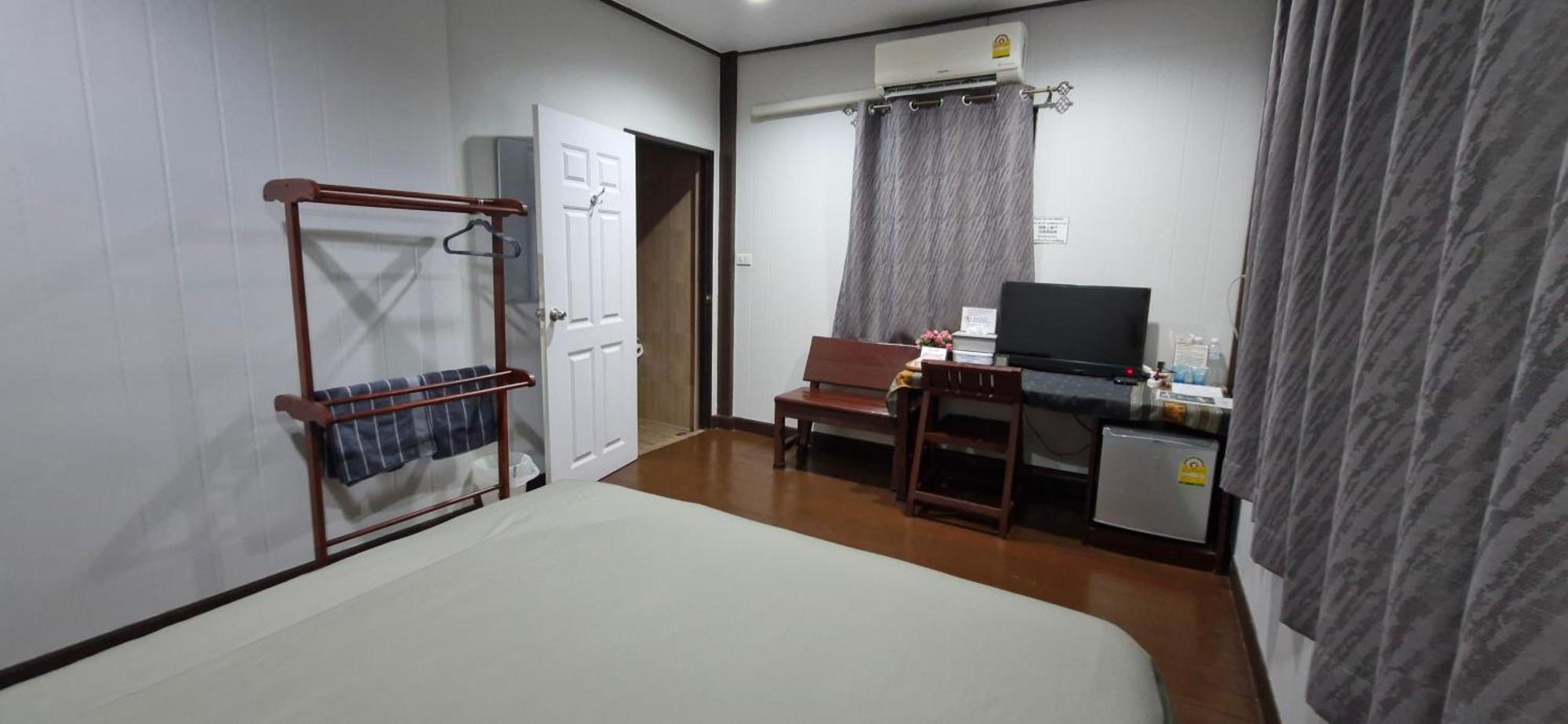 Bed and Breakfast Ob Arun House à Bangkok Extérieur photo