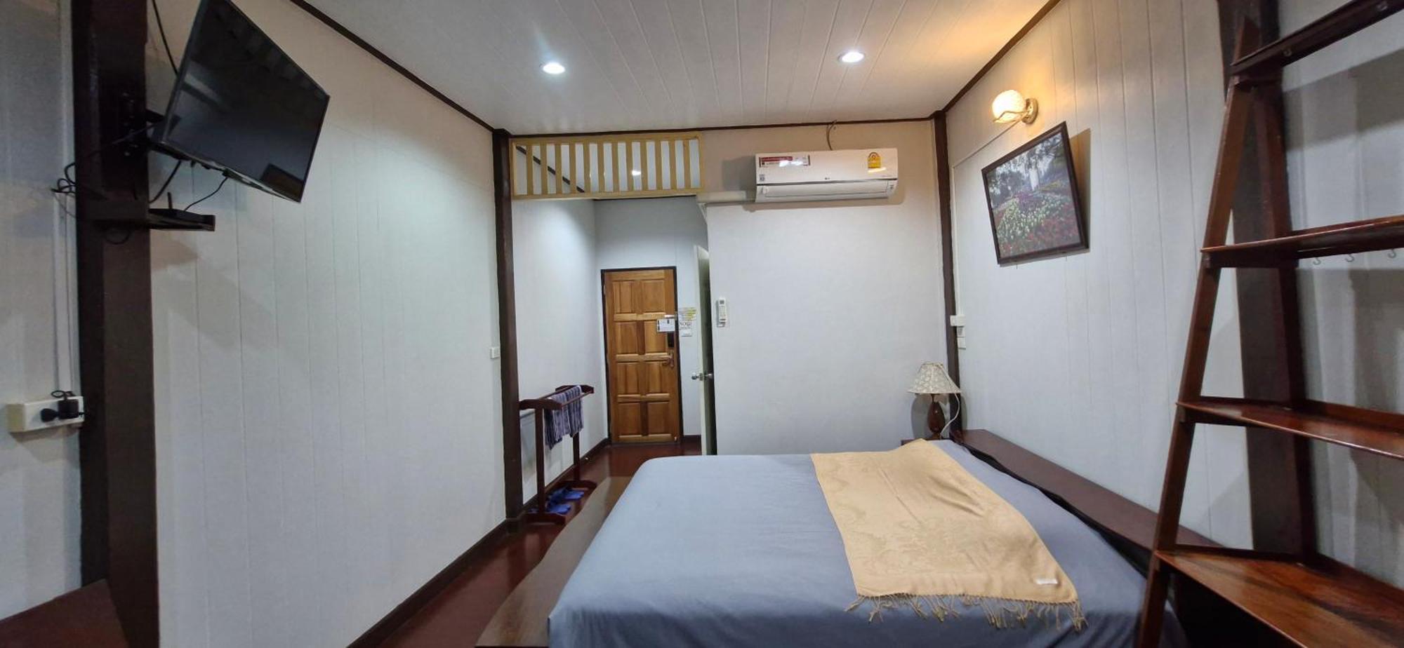 Bed and Breakfast Ob Arun House à Bangkok Extérieur photo