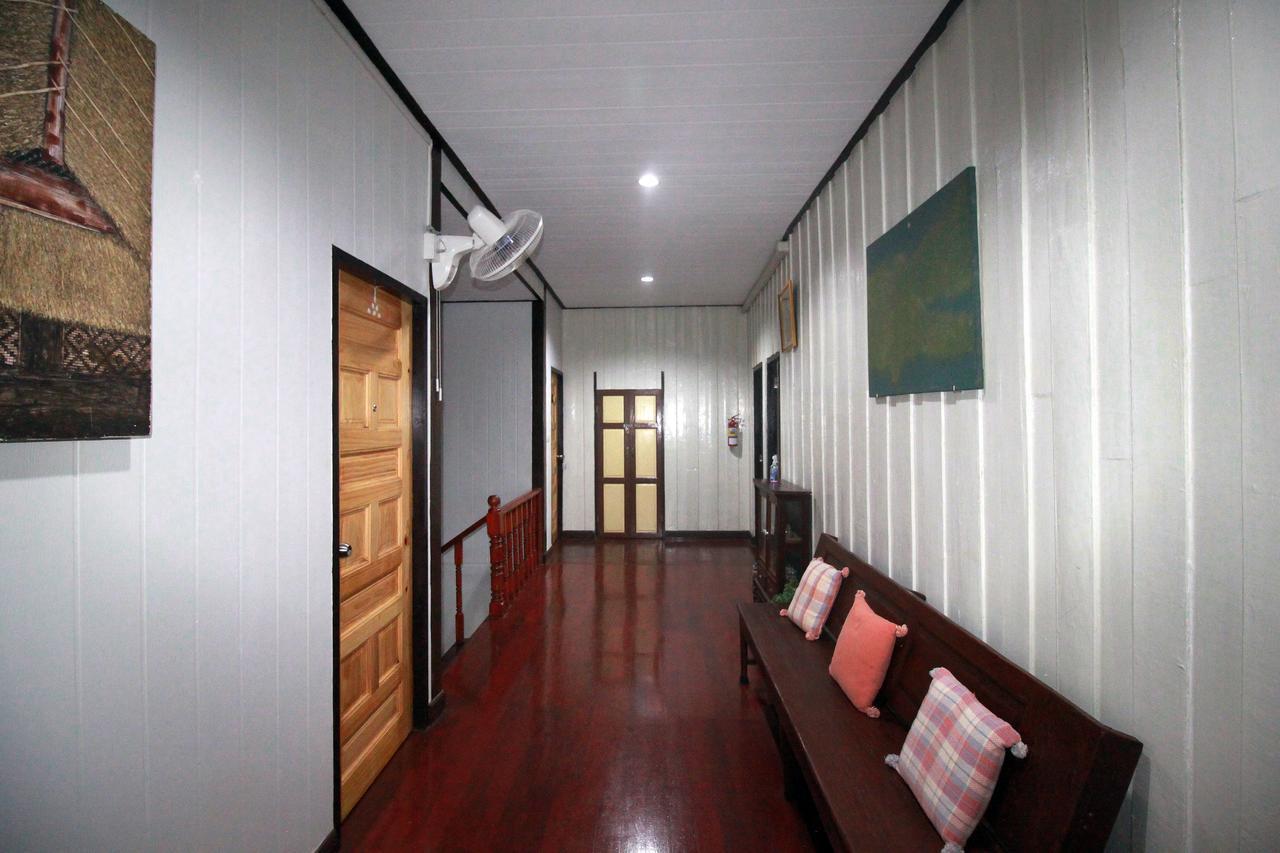 Bed and Breakfast Ob Arun House à Bangkok Extérieur photo